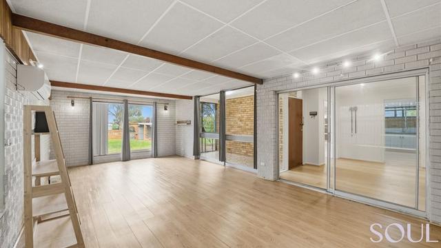 19 Knight Street, NSW 2680