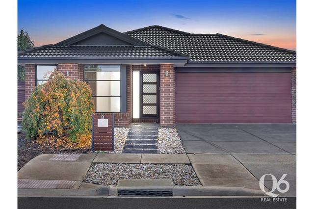 8 Rivoli Close, VIC 3336