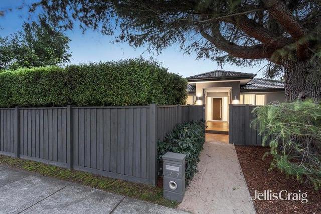 2/57 Lynden Grove, VIC 3149