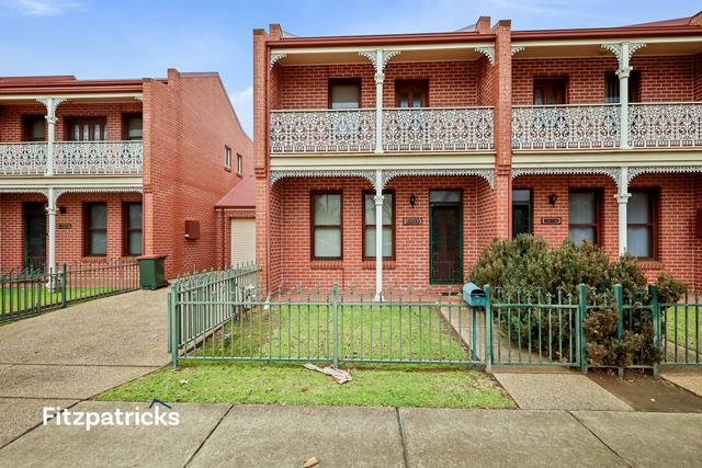 4/34 Travers Street, NSW 2650