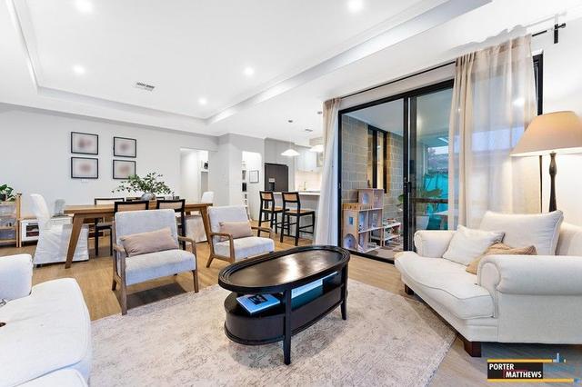 11 Gregson Street, WA 6112