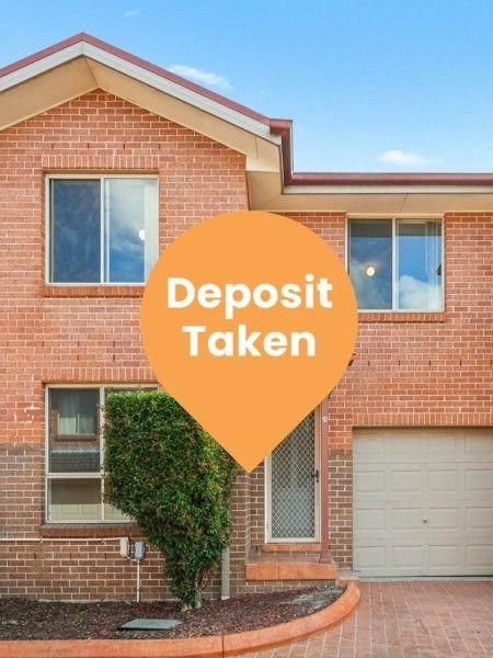 12/14 Pine Road, NSW 2170