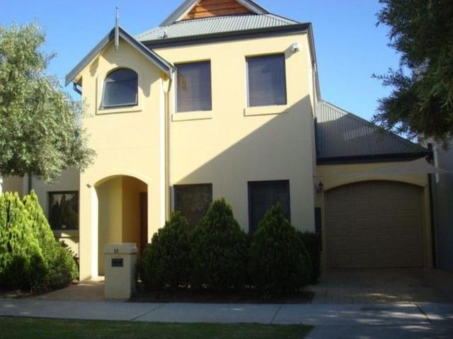 12 Swan Street, WA 6159