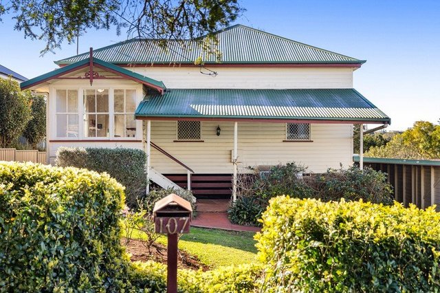 107 Long Street, QLD 4350