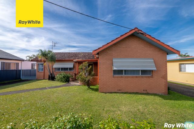 18 The Lakes Way, NSW 2428