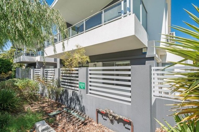 2/27 Jugan Street, WA 6016