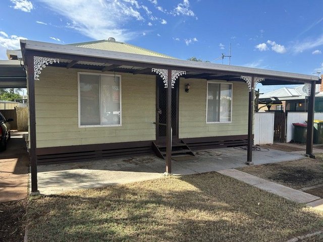 7 Moyes Street, SA 5700