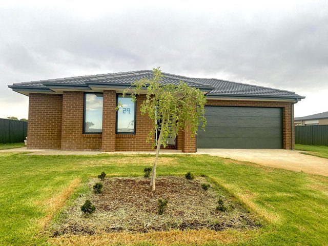 29 The Range Boulevard, NSW 2731