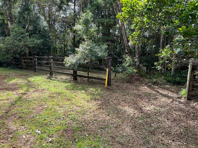 1968 Mount Glorious Rd, QLD 4520