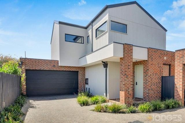 2/25 Hawke Street, VIC 3195