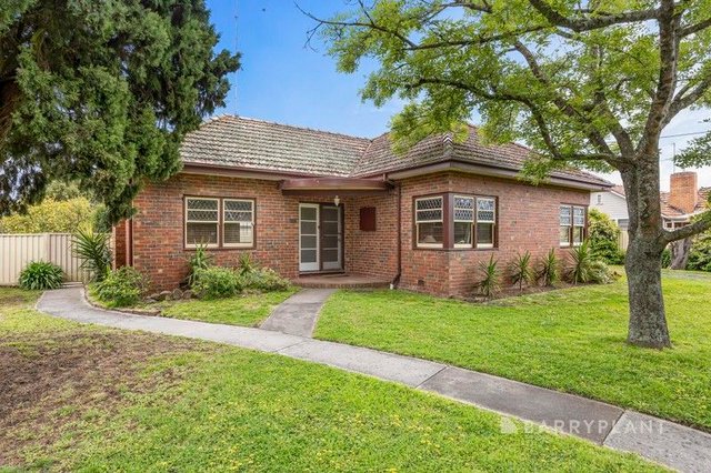 12 Longley  Street, VIC 3350