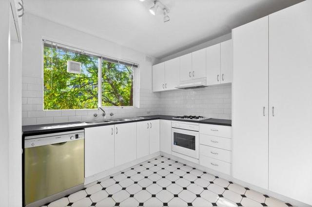 6/4 Chomley  Street, VIC 3181