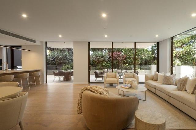 101/527 Coronation Drive, QLD 4066