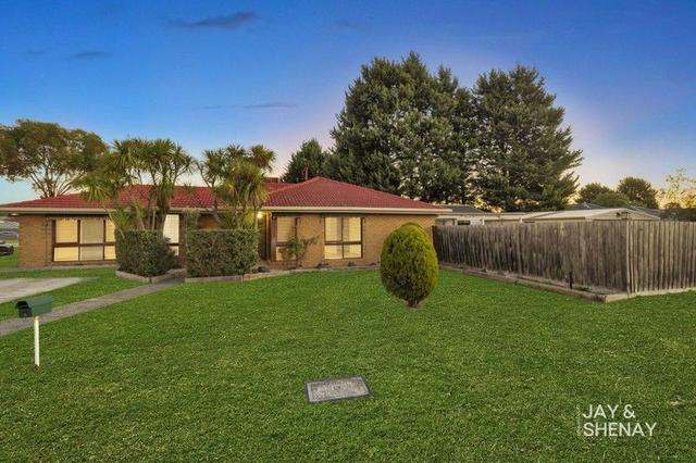 8 Kinloch Gardens, VIC 3802