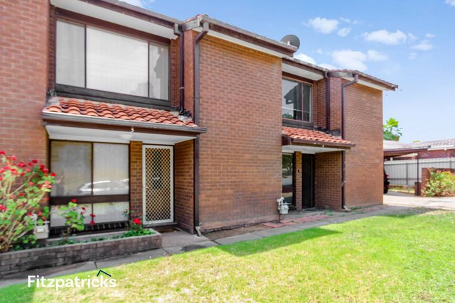 4/7 Nordlingen Drive, NSW 2650