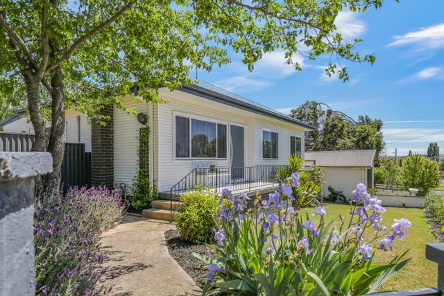 23 Macquarie Street, NSW 2795