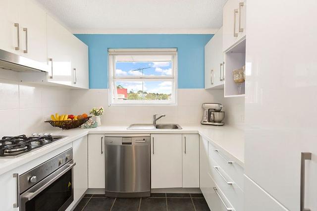 8/27 Hawkesbury Avenue, NSW 2099