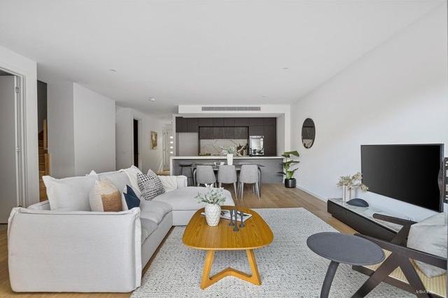 2/853 Toorak Road, VIC 3123