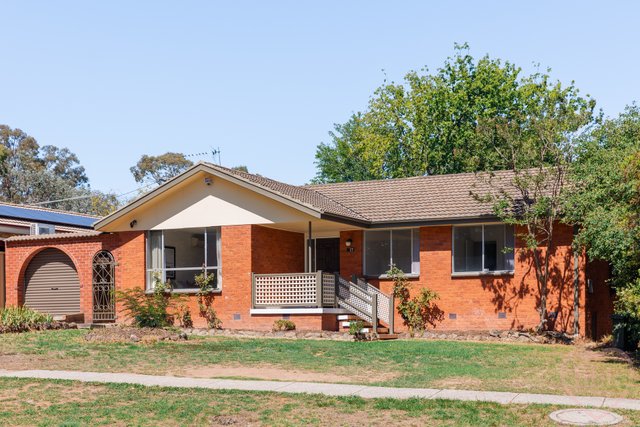 17 Ross Smith Crescent, ACT 2614