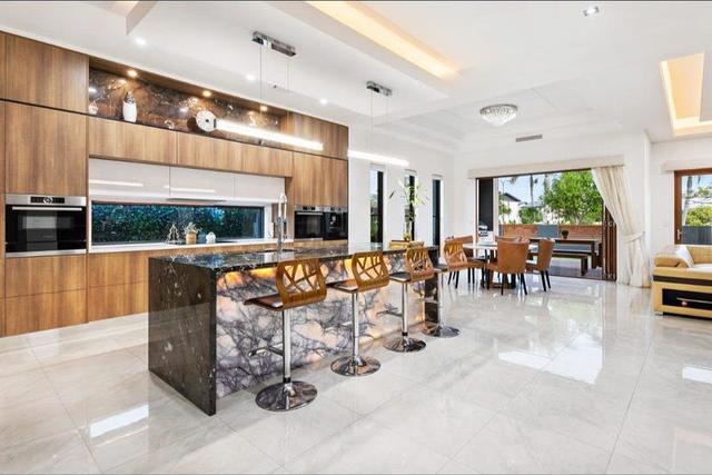 22 View Line Terrace, QLD 4212