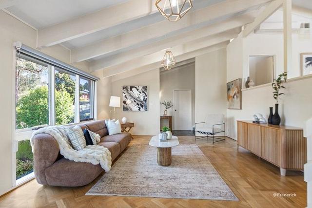 7 Spring Valley  Drive, VIC 3106