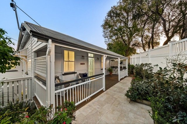 140A Kennedy Terrace, QLD 4064