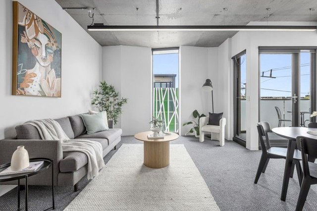 202/100 Nicholson Street, VIC 3057