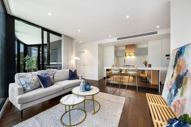 308/8 Bowen Crescent, VIC 3000