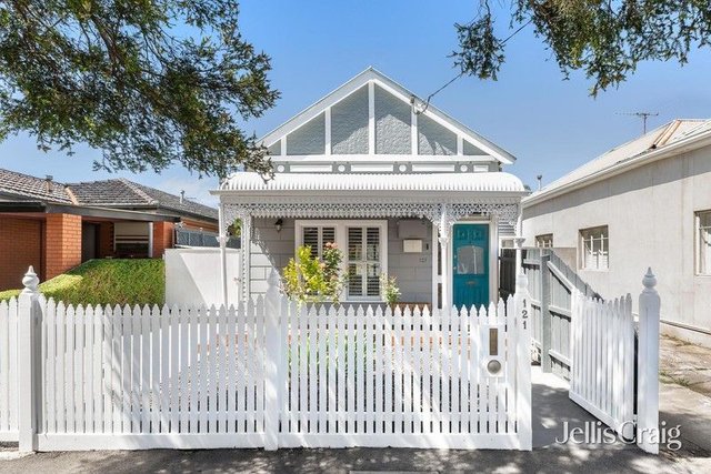 121 North Road, VIC 3015