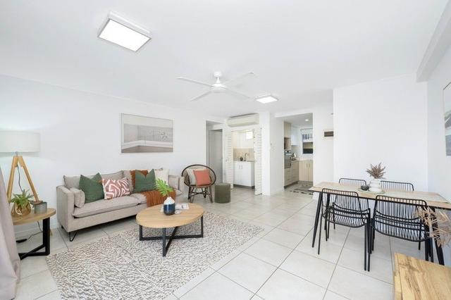7/102 The Strand, QLD 4810