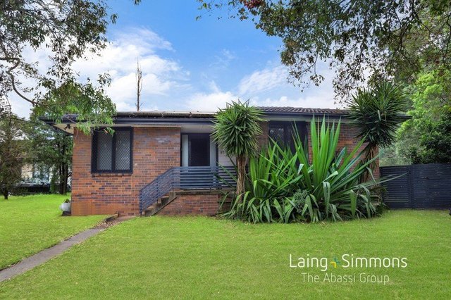 33 Houtman Avenue, NSW 2770