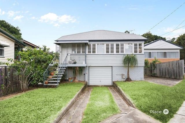 32 Dansie Street, QLD 4120