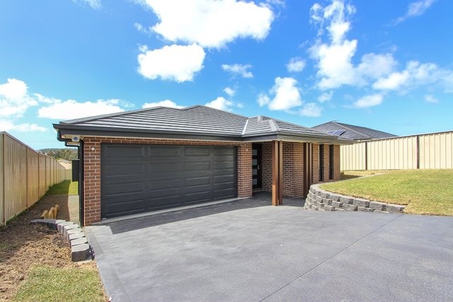 10 Burra Court, NSW 2259