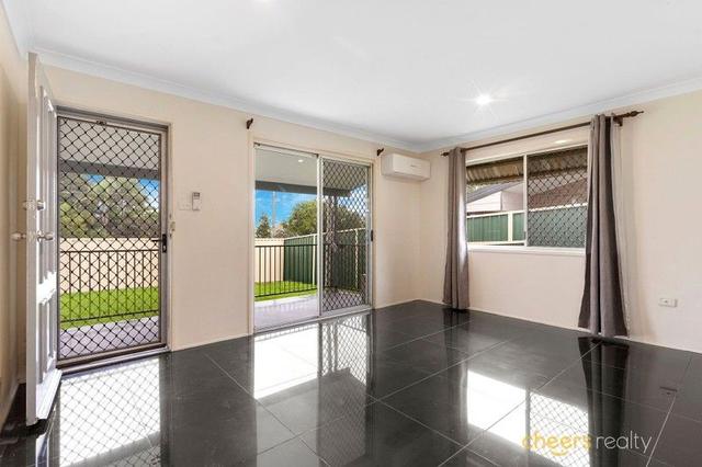 98 Begonia, QLD 4115