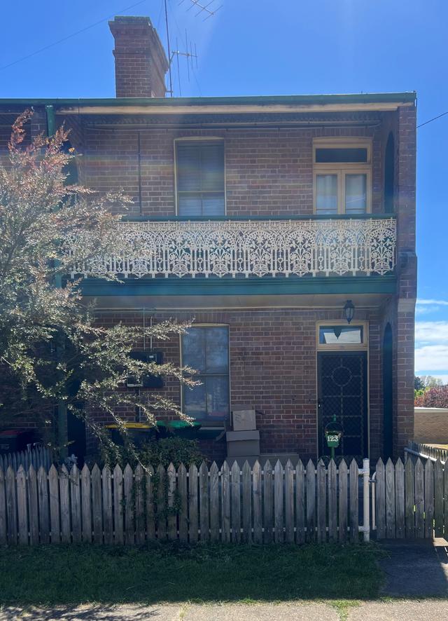 123 Clifford Street, NSW 2580