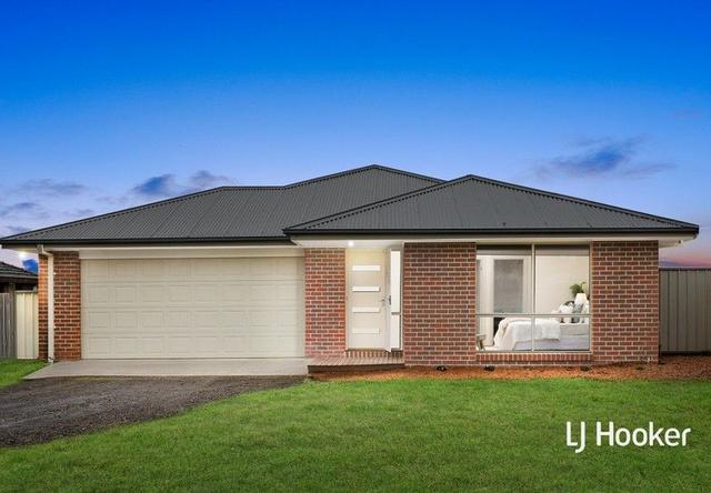 27 Raglan Street, VIC 3756