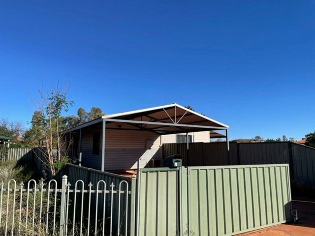 8C Knox Way, WA 6753