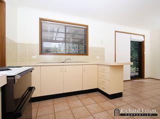 4- Kitchen