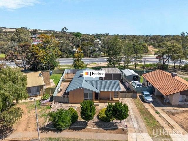 27 Eringa Court, SA 5114
