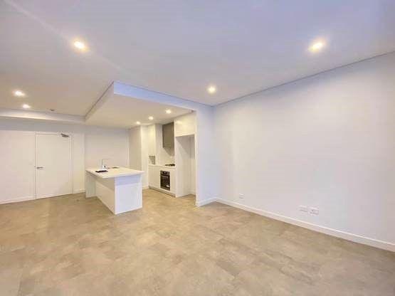 12/9-13 Goulburn Street, NSW 2170