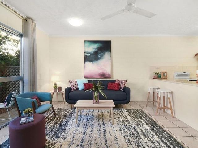 4/7 Cook Street, QLD 4810