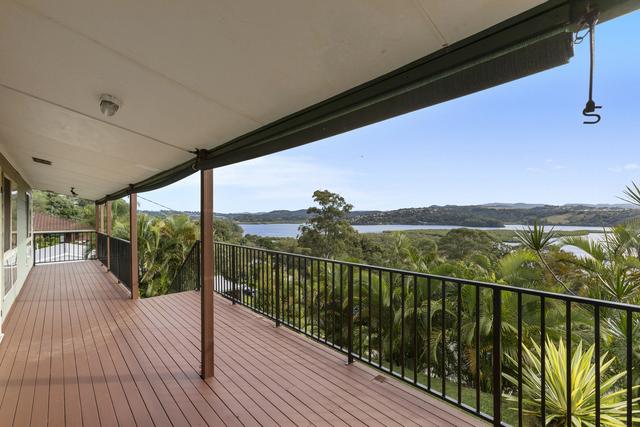 11 Lakeview Parade, NSW 2486