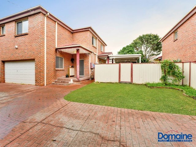 2/40 Roberts Road, NSW 2190