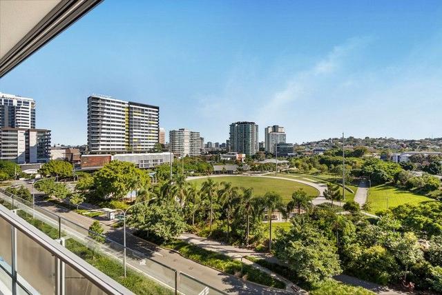 561/15 Finnegan Street, QLD 4007
