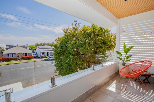 4 Bourke Street, NSW 2294