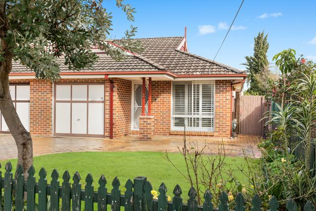 9a Broadford Street, NSW 2207