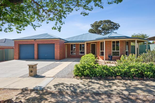 24 Parkway Drive, VIC 3551