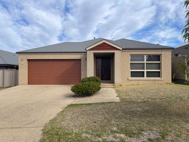 11 Lawson Circuit, NSW 2641