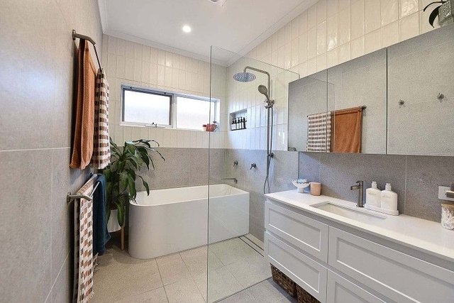 2/75 Gordon St, VIC 3043