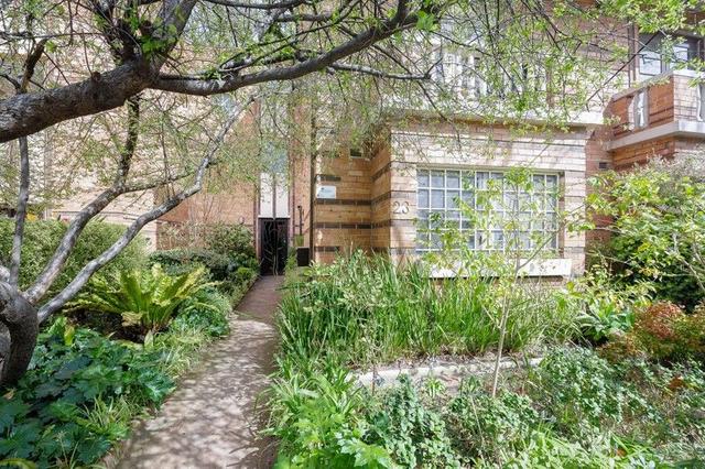 3/23 Albert Street, VIC 3002